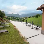 Caldas Y El Balneario Apartman Oviedo