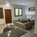 Apartman Caldas Y El Balneario *