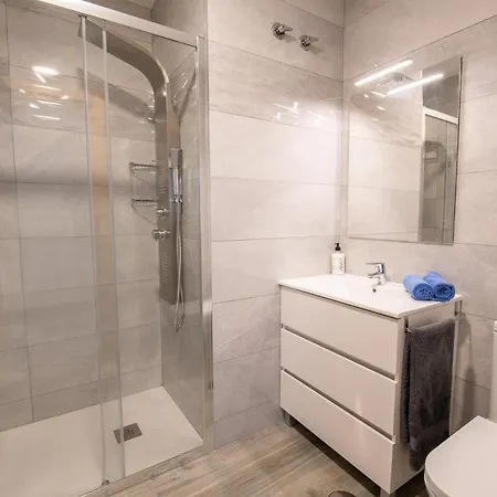 Caldas Y El Balneario Daire Oviedo